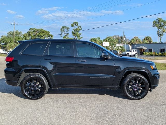 2021 Jeep Grand Cherokee Laredo X 4x2