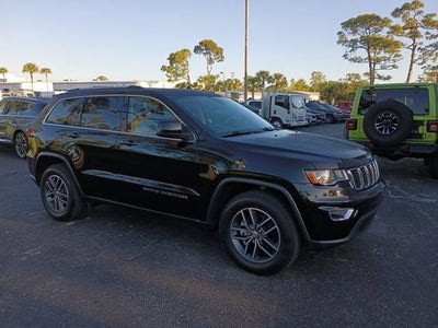 2018 Jeep Grand Cherokee Laredo E 4x2