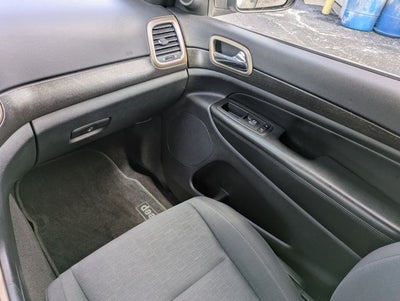 2017 Jeep Grand Cherokee Laredo 4x4