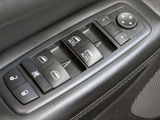 2017 Jeep Grand Cherokee Laredo 4x4