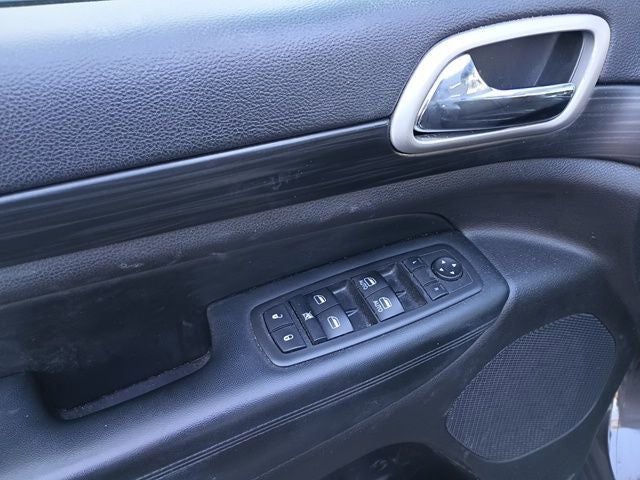 2020 Jeep Grand Cherokee Laredo E 4x4