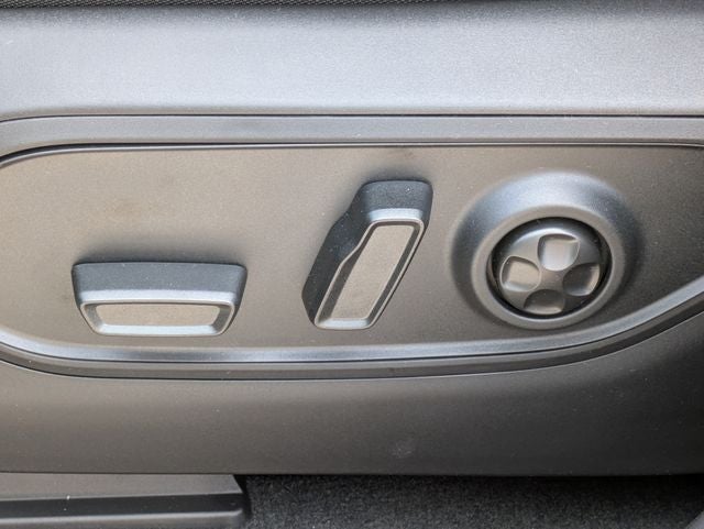 2026 Jeep Grand Cherokee GRAND CHEROKEE LAREDO 4X2