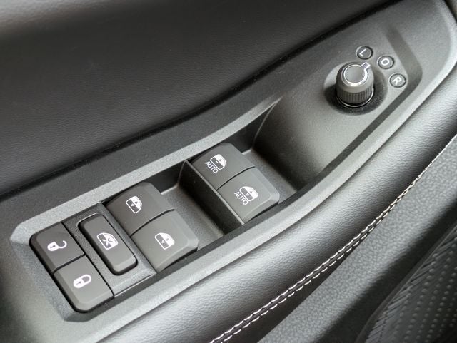 2026 Jeep Grand Cherokee GRAND CHEROKEE LAREDO 4X2