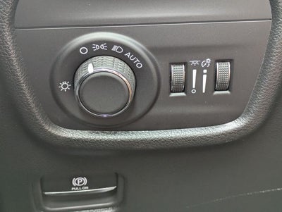 2026 Jeep Grand Cherokee GRAND CHEROKEE LAREDO 4X2