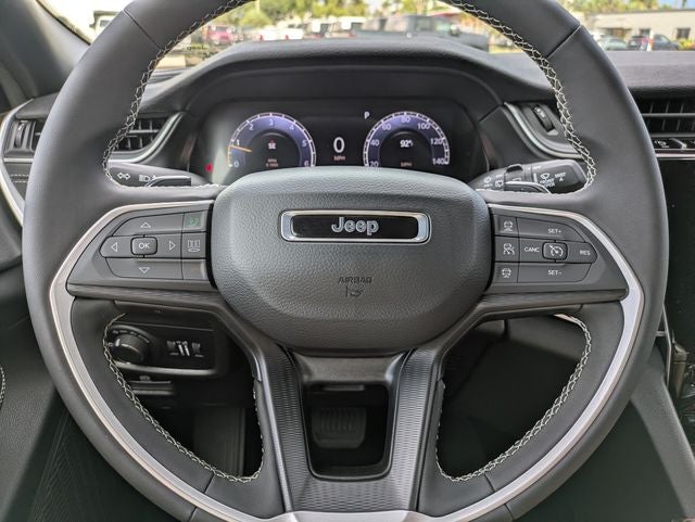 2026 Jeep Grand Cherokee GRAND CHEROKEE LAREDO 4X2