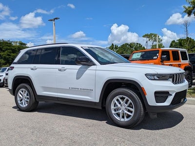 2026 Jeep Grand Cherokee GRAND CHEROKEE LAREDO 4X2