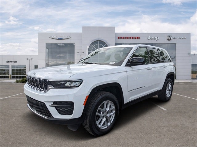 2025 Jeep Grand Cherokee GRAND CHEROKEE LAREDO X 4X2