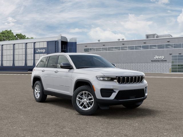 2025 Jeep Grand Cherokee GRAND CHEROKEE LAREDO X 4X2
