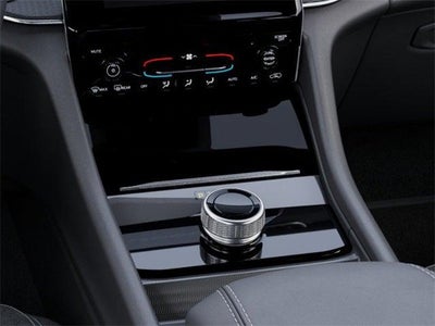 2025 Jeep Grand Cherokee GRAND CHEROKEE LAREDO X 4X2