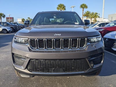 2025 Jeep Grand Cherokee GRAND CHEROKEE LAREDO X 4X2