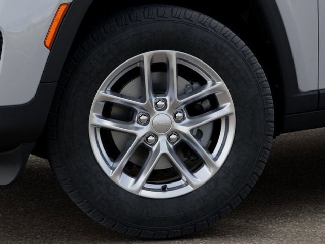 2026 Jeep Grand Cherokee GRAND CHEROKEE LAREDO X 4X2