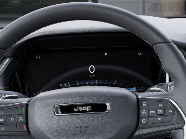 2025 Jeep Grand Cherokee GRAND CHEROKEE LAREDO 4X2