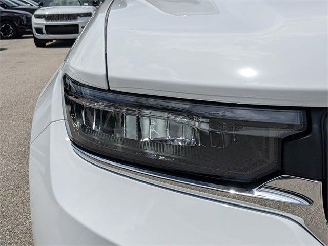 2025 Jeep Grand Cherokee GRAND CHEROKEE LAREDO 4X2