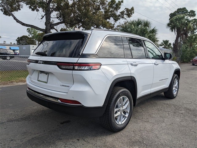 2025 Jeep Grand Cherokee GRAND CHEROKEE LAREDO X 4X2