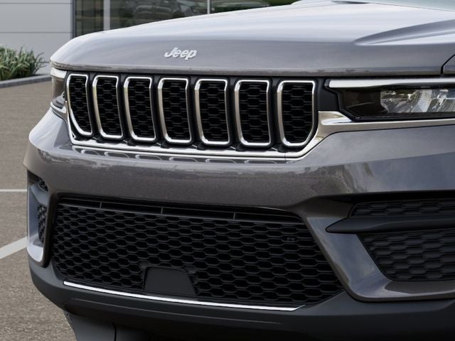 2026 Jeep Grand Cherokee GRAND CHEROKEE LAREDO 4X2