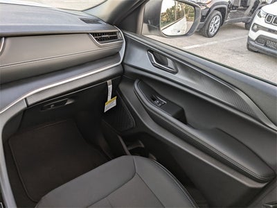 2026 Jeep Grand Cherokee GRAND CHEROKEE LAREDO X 4X2