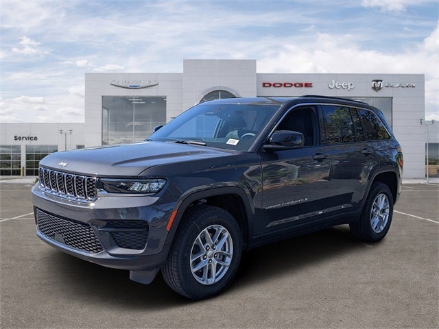 2026 Jeep Grand Cherokee GRAND CHEROKEE LAREDO X 4X2