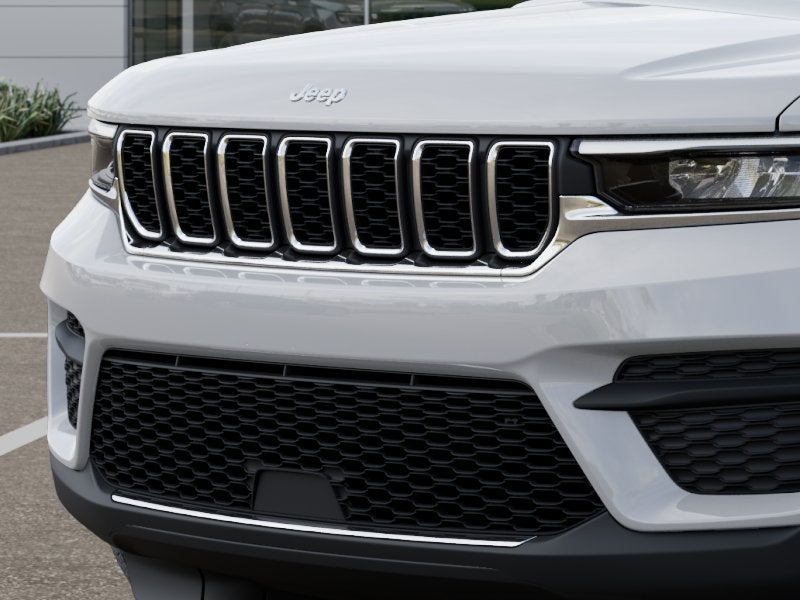 2026 Jeep Grand Cherokee GRAND CHEROKEE LAREDO X 4X2