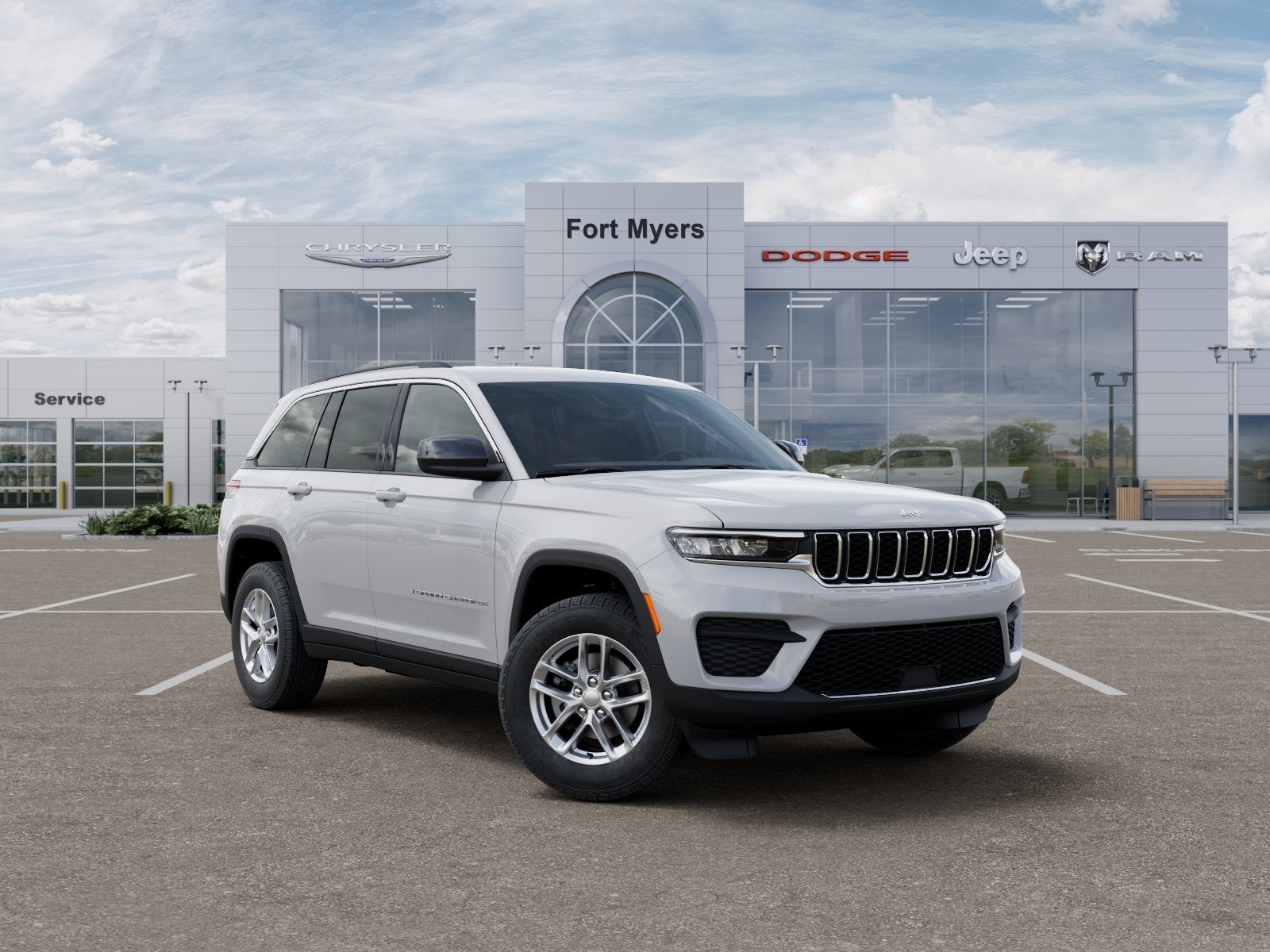 2026 Jeep Grand Cherokee GRAND CHEROKEE LAREDO X 4X2