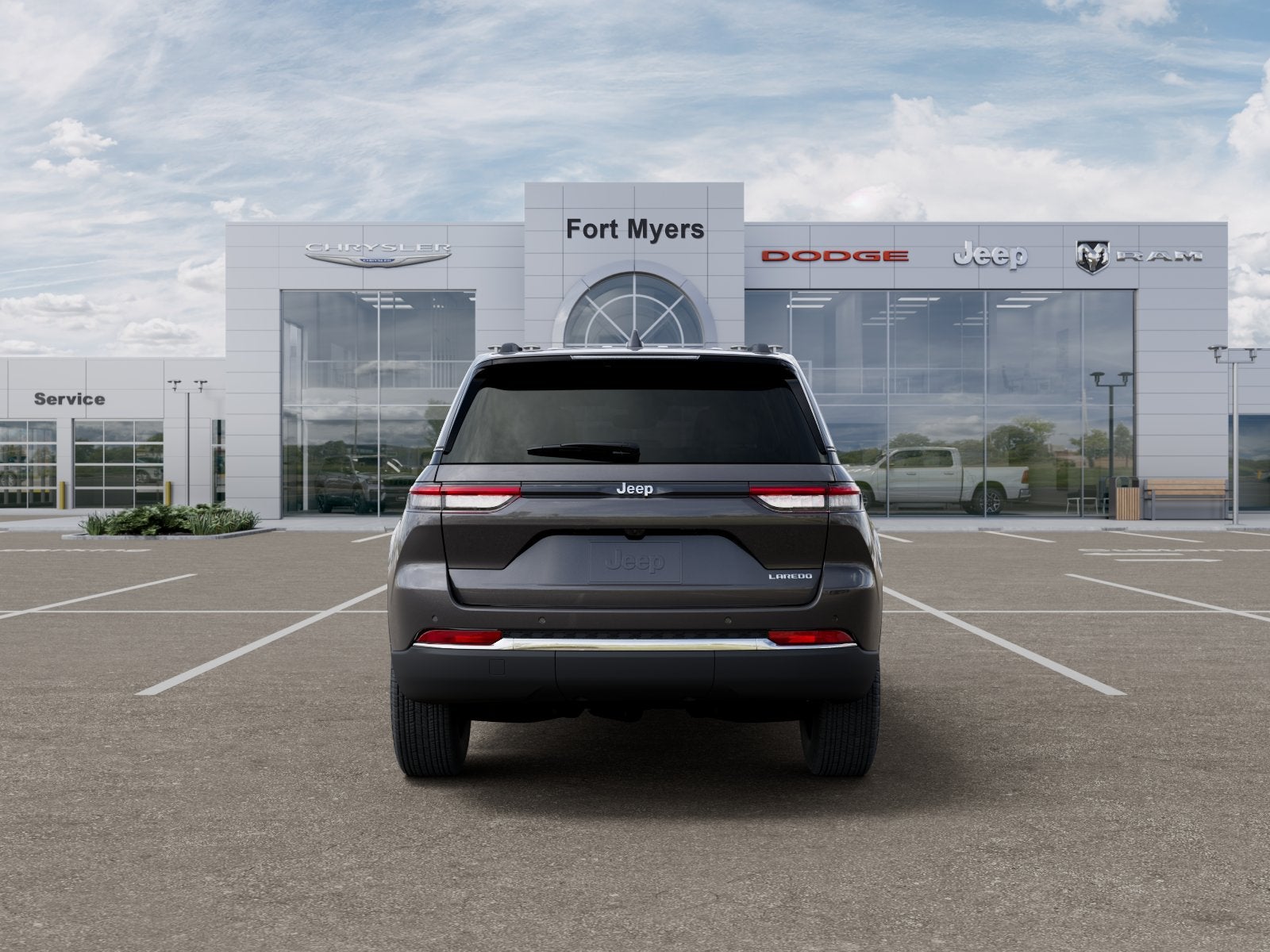 2026 Jeep Grand Cherokee GRAND CHEROKEE LAREDO 4X2