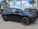 2026 Jeep Grand Cherokee GRAND CHEROKEE LAREDO ALTITUDE 4X2