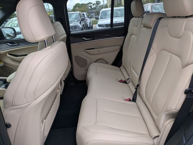 2025 Jeep Grand Cherokee GRAND CHEROKEE LIMITED 4X2