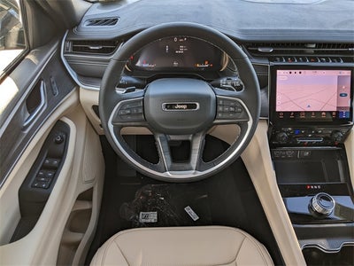 2025 Jeep Grand Cherokee GRAND CHEROKEE LIMITED 4X2