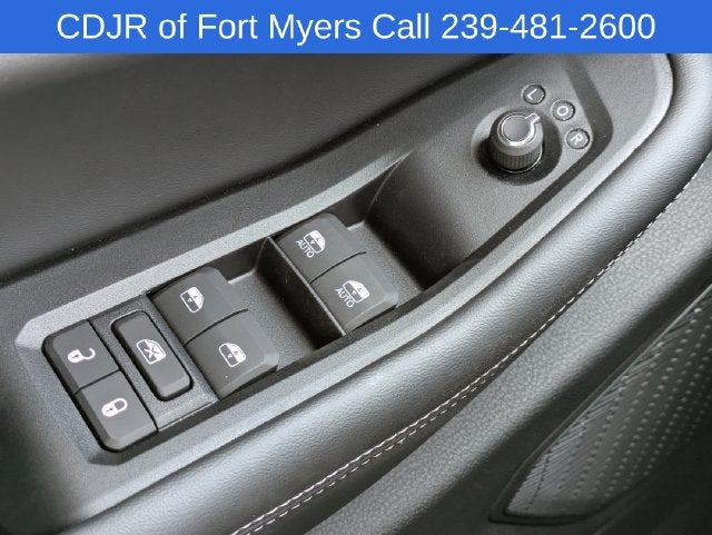 2027 Jeep Grand Cherokee GRAND CHEROKEE LIMITED 4X2