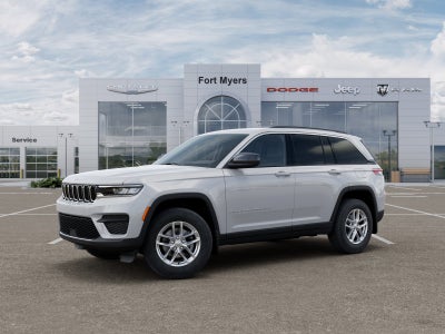 2026 Jeep Grand Cherokee GRAND CHEROKEE LAREDO X 4X4