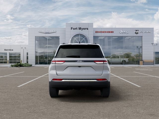 2025 Jeep Grand Cherokee GRAND CHEROKEE LAREDO X 4X4