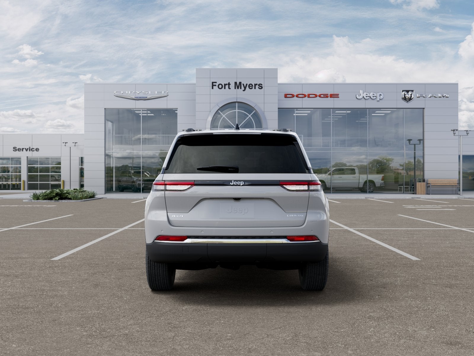 2025 Jeep Grand Cherokee GRAND CHEROKEE LAREDO X 4X4