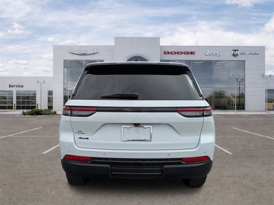 2024 Jeep Grand Cherokee Altitude 4x4