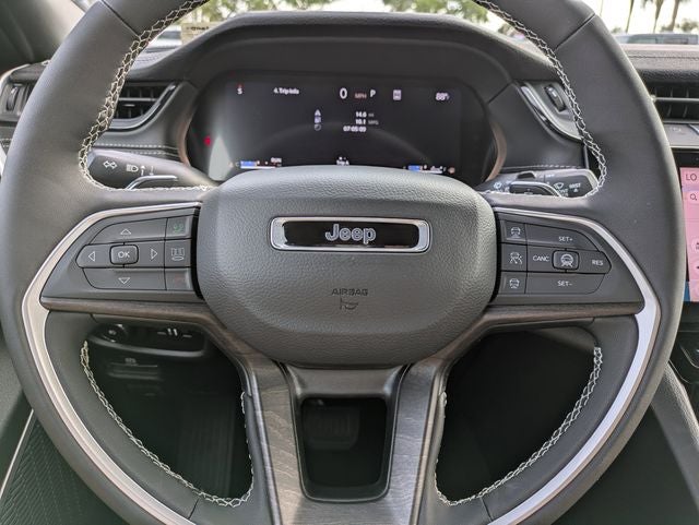 2026 Jeep Grand Cherokee GRAND CHEROKEE LIMITED RESERVE 4X4