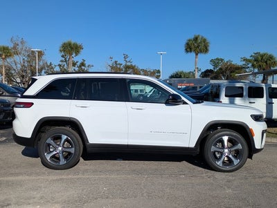 2026 Jeep Grand Cherokee GRAND CHEROKEE LIMITED 4X4