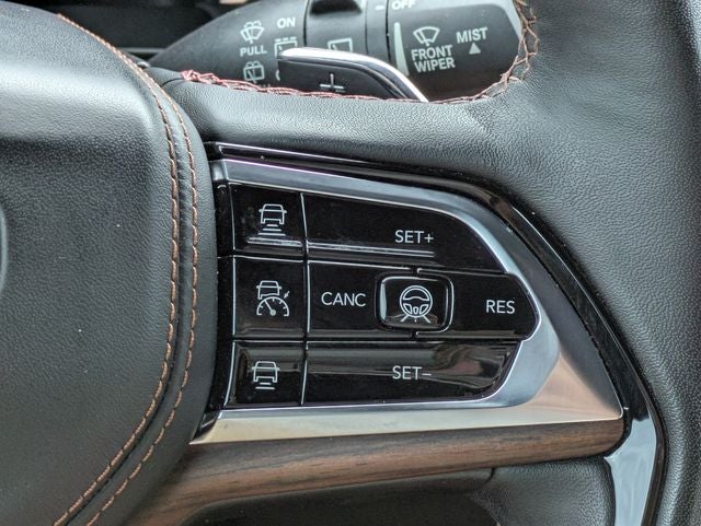 2023 Jeep Grand Cherokee Summit 4x4