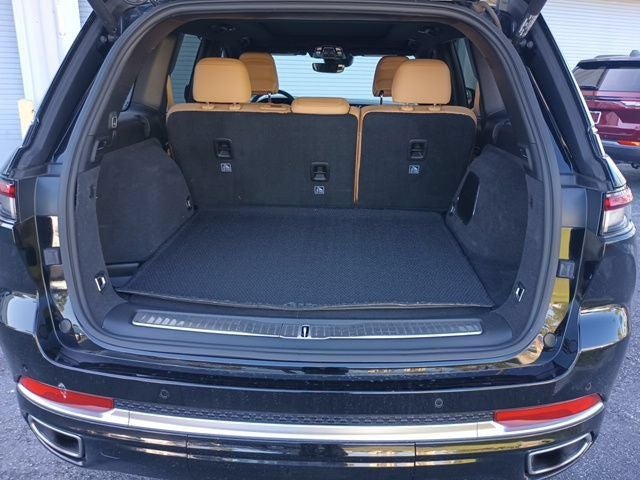 2023 Jeep Grand Cherokee Summit 4x4