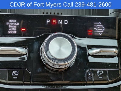 2027 Jeep Grand Cherokee GRAND CHEROKEE SUMMIT 4X4