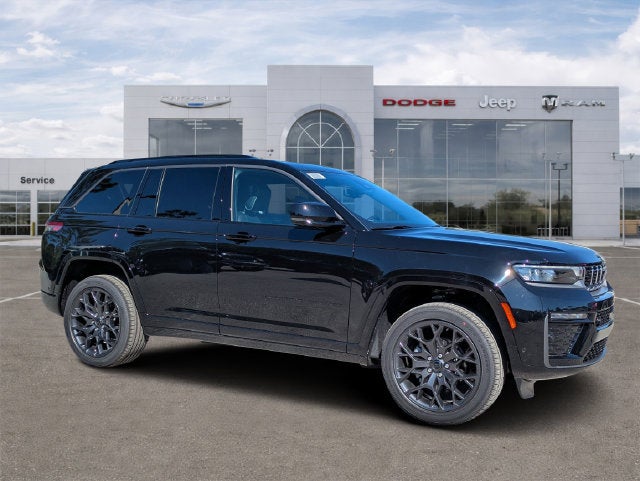 2027 Jeep Grand Cherokee GRAND CHEROKEE SUMMIT 4X4