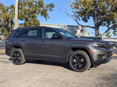 2025 Jeep Grand Cherokee GRAND CHEROKEE L ALTITUDE X 4X2