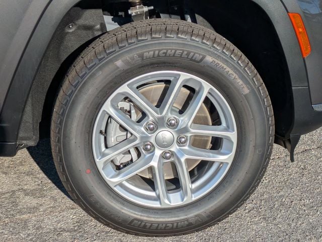 2026 Jeep Grand Cherokee GRAND CHEROKEE L LAREDO X 4X2