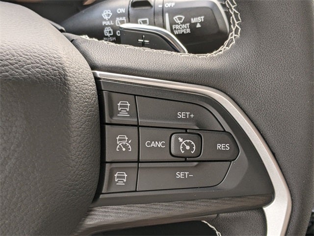 2025 Jeep Grand Cherokee L Laredo X 4x2