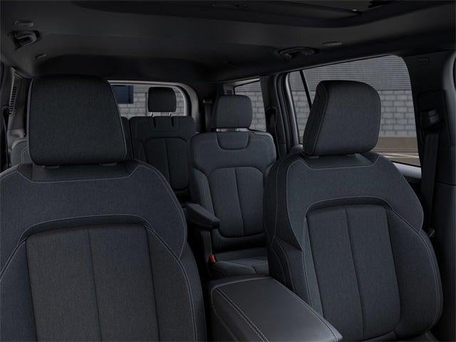 2025 Jeep Grand Cherokee L Laredo X 4x2