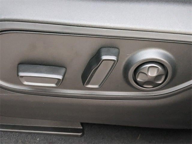 2025 Jeep Grand Cherokee GRAND CHEROKEE L LAREDO X 4X2