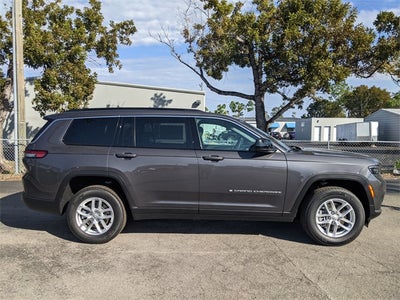 2025 Jeep Grand Cherokee GRAND CHEROKEE L LAREDO X 4X2