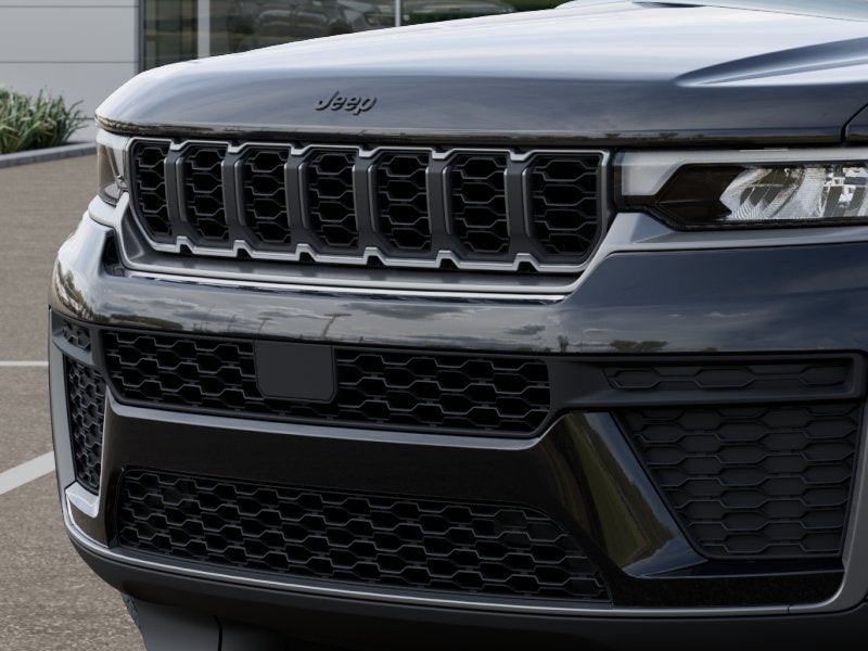 2027 Jeep Grand Cherokee GRAND CHEROKEE L LAREDO ALTITUDE 4X2