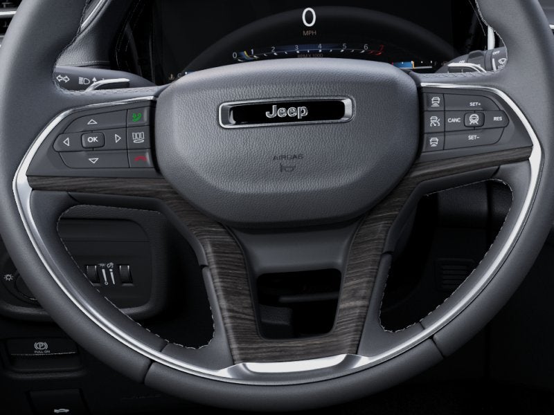 2027 Jeep Grand Cherokee GRAND CHEROKEE L LAREDO ALTITUDE 4X2