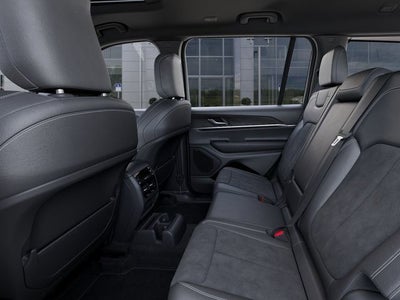 2026 Jeep Grand Cherokee GRAND CHEROKEE L LAREDO ALTITUDE 4X2