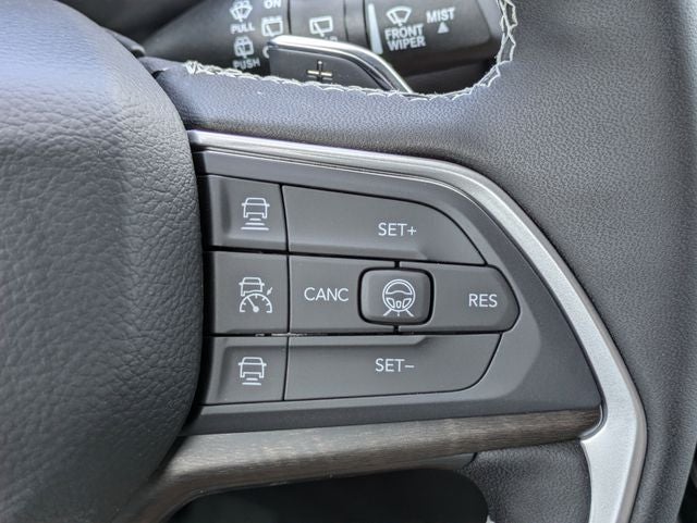 2026 Jeep Grand Cherokee GRAND CHEROKEE L LAREDO ALTITUDE 4X2