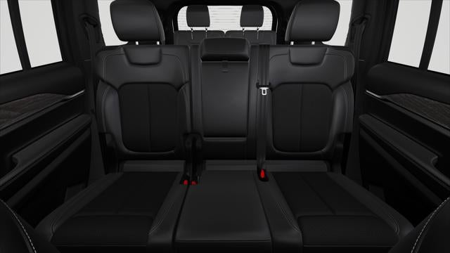 2027 Jeep Grand Cherokee GRAND CHEROKEE L LAREDO ALTITUDE 4X2