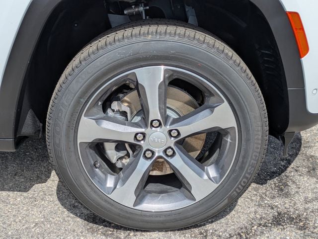 2026 Jeep Grand Cherokee GRAND CHEROKEE L LIMITED 4X2
